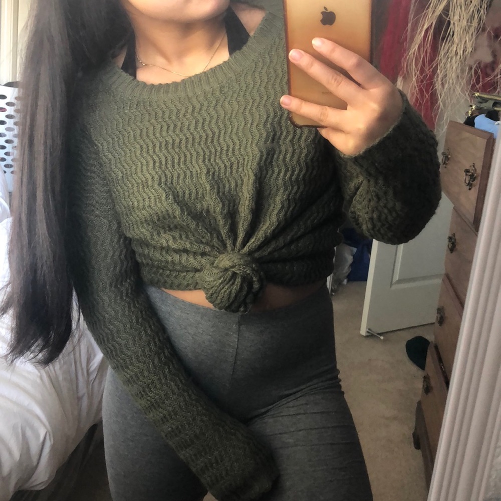 BOGO F21 backless cropped sweater